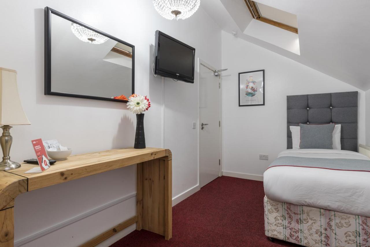 Oyo St Andrews Hotell Edinburg Exteriör bild