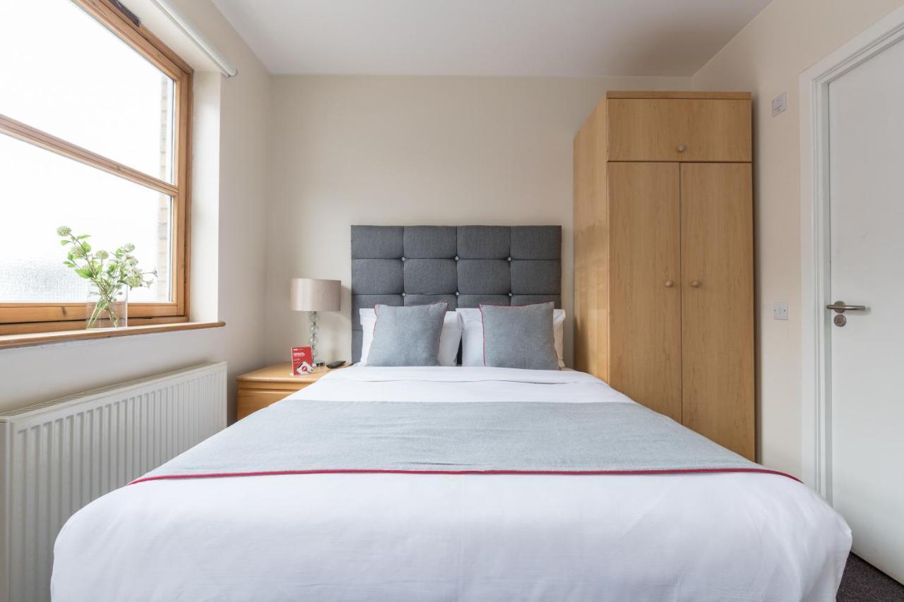 Oyo St Andrews Hotell Edinburg Exteriör bild